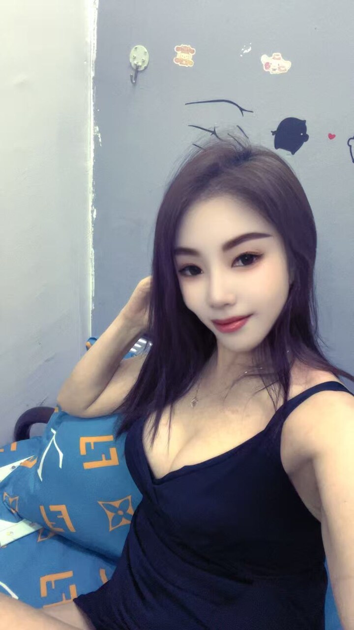 安邦贵妃微微011.jpg