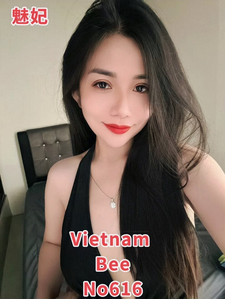 沙登魅妃店长014.jpg