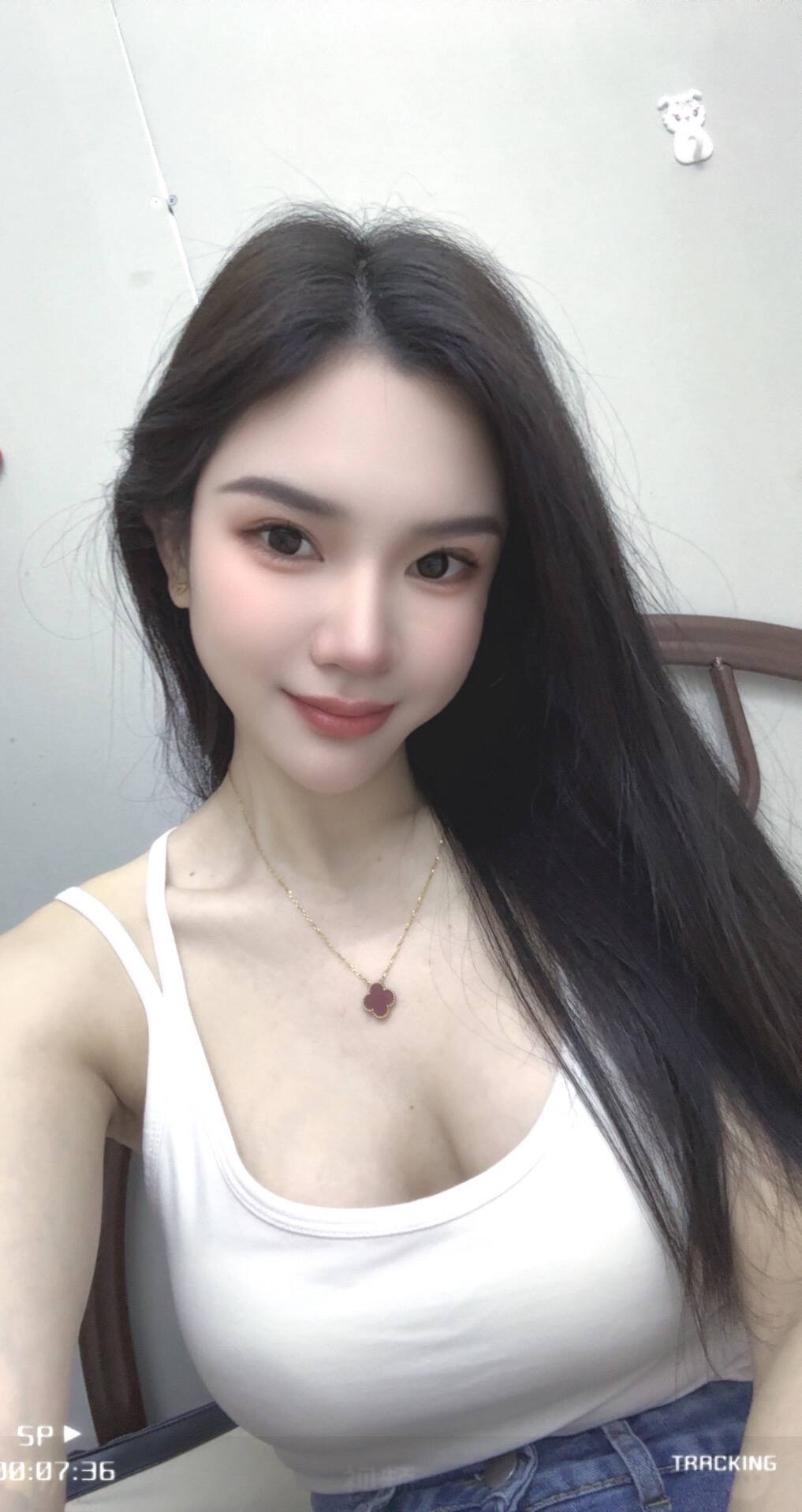安邦贵妃洋洋001 (1).jpg
