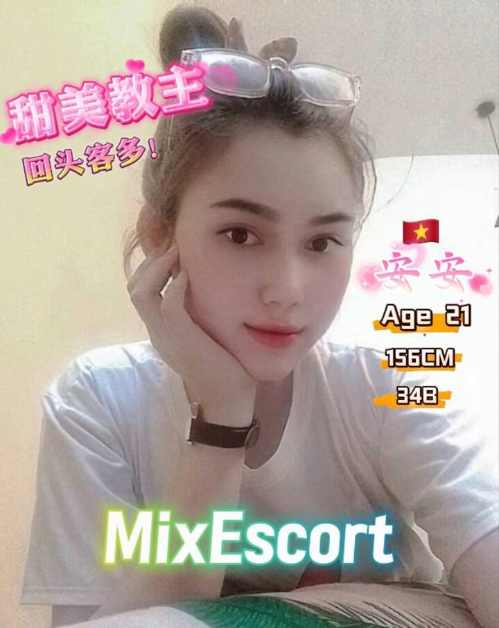 JB MixEscort002.jpg