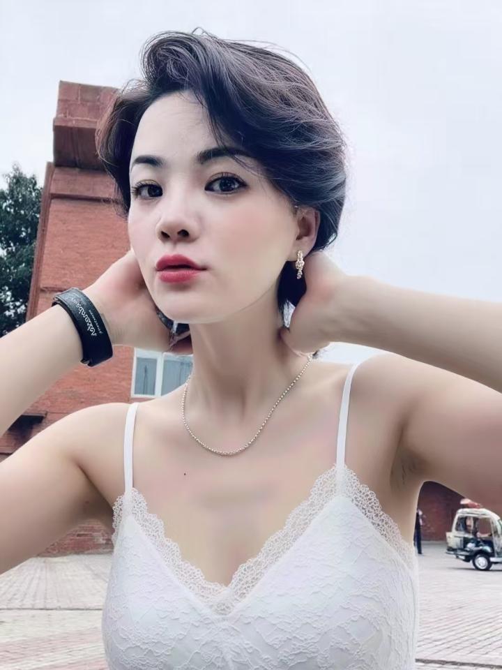 巴生江城新疆人雪儿 (2).jpg
