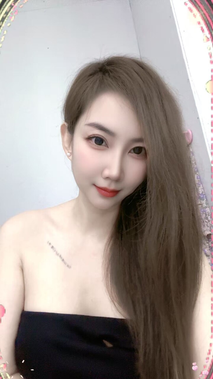 安邦贵妃多多003.jpg