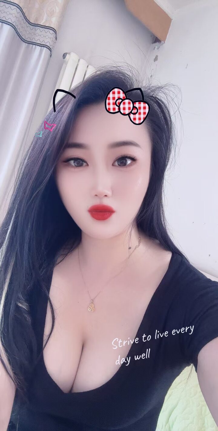 安邦贵妃丽丽003.jpg