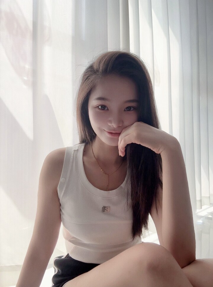 KD金手指小凌001.jpg