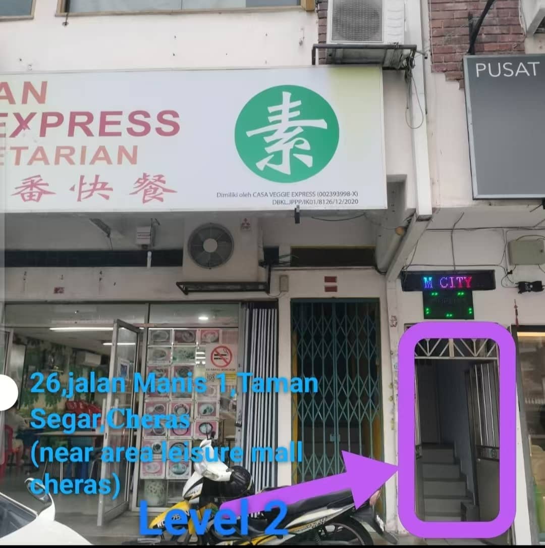 freecompress-蕉赖Thai Wonderful店长.jpg freecompress-蕉赖Thai Wonderful店长.jpg