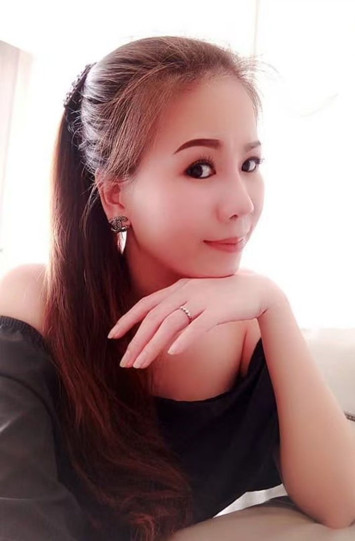 安邦下水Queen001.jpg
