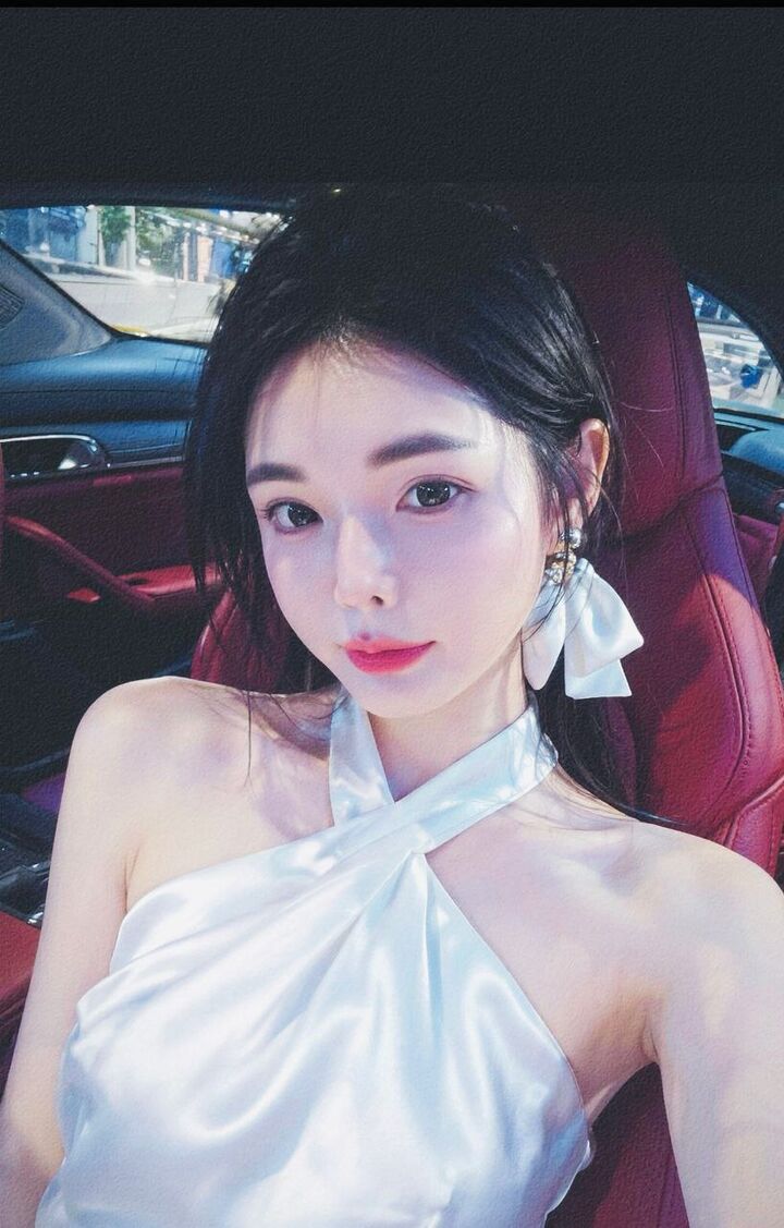 OUG欣悦莫妮卡 001.jpg