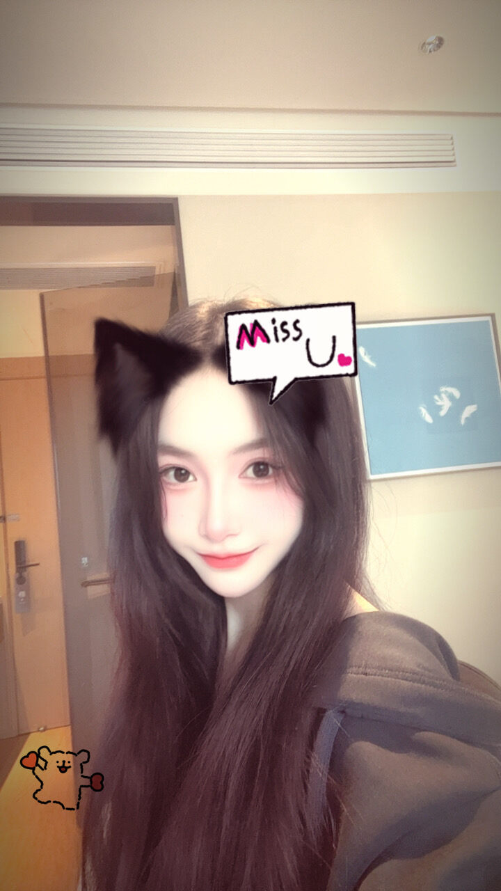 KL Miss2 CC003 (1).jpg